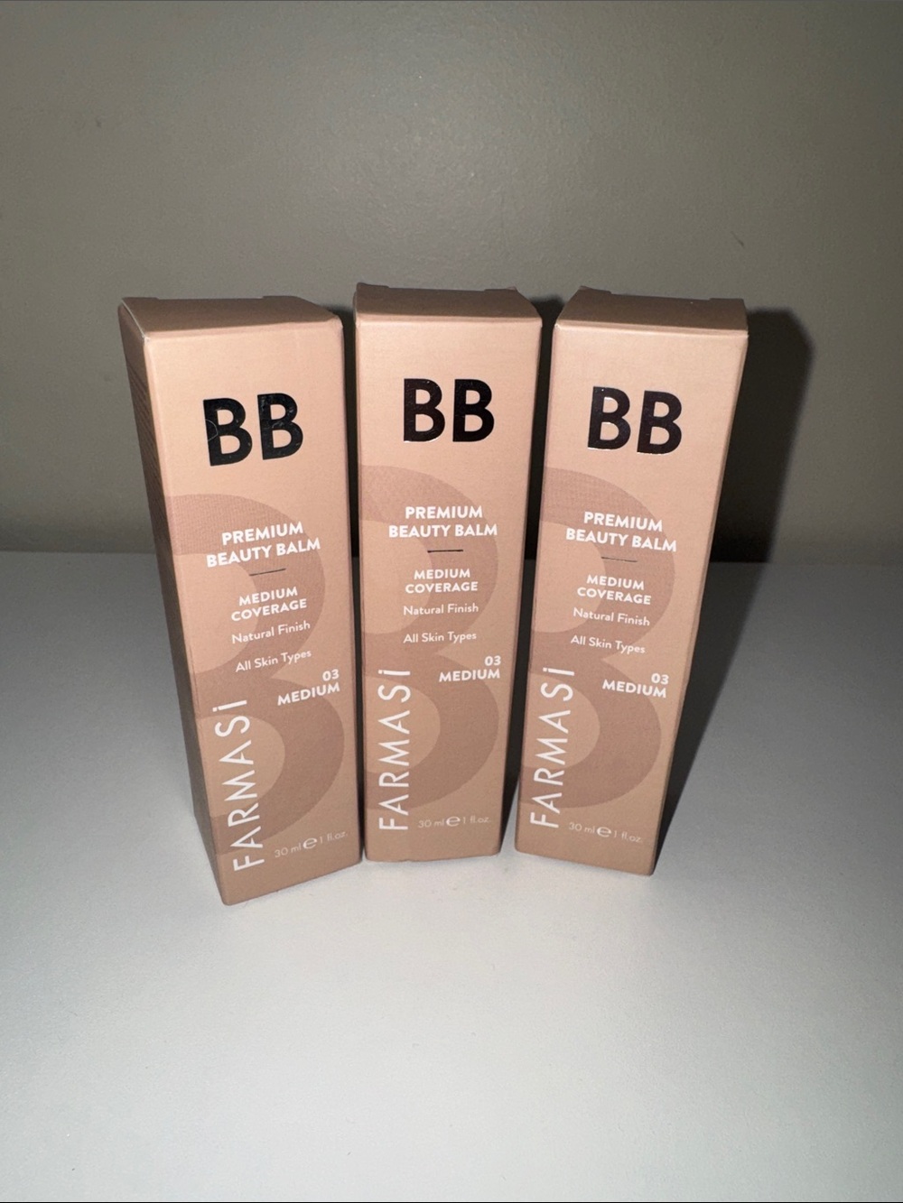 Farmasi BB Premium Beauty Balm - Medium Shade (03) Beige Packaging